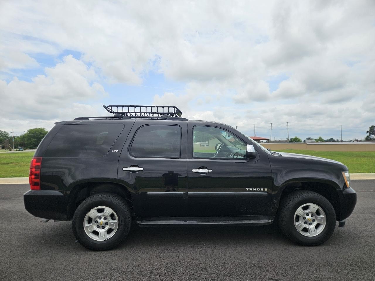 Chevrolet Tahoe 4WD 4dr 1500 LTZ 2007