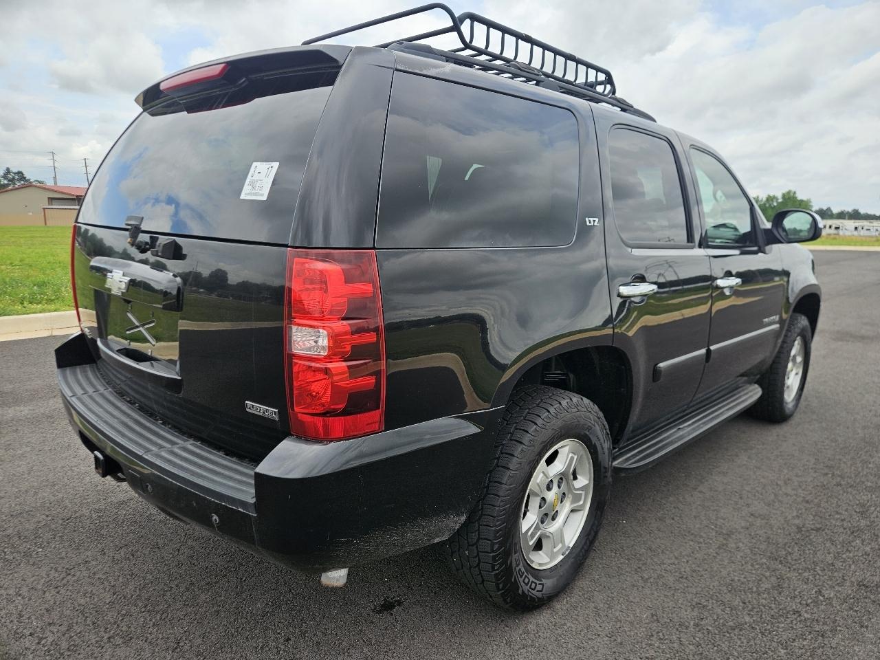 Chevrolet Tahoe 4WD 4dr 1500 LTZ 2007