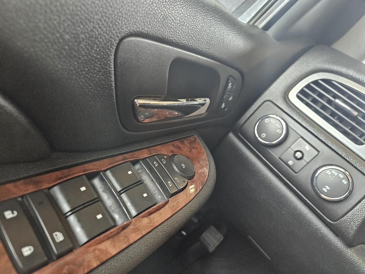 Chevrolet Tahoe 4WD 4dr 1500 LTZ 2007