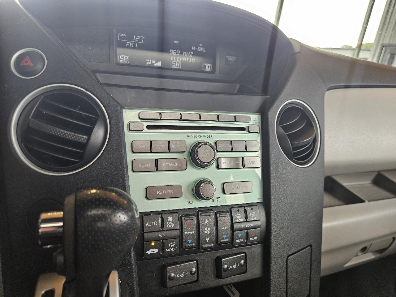 Honda Pilot 2WD 4dr EX-L 2011