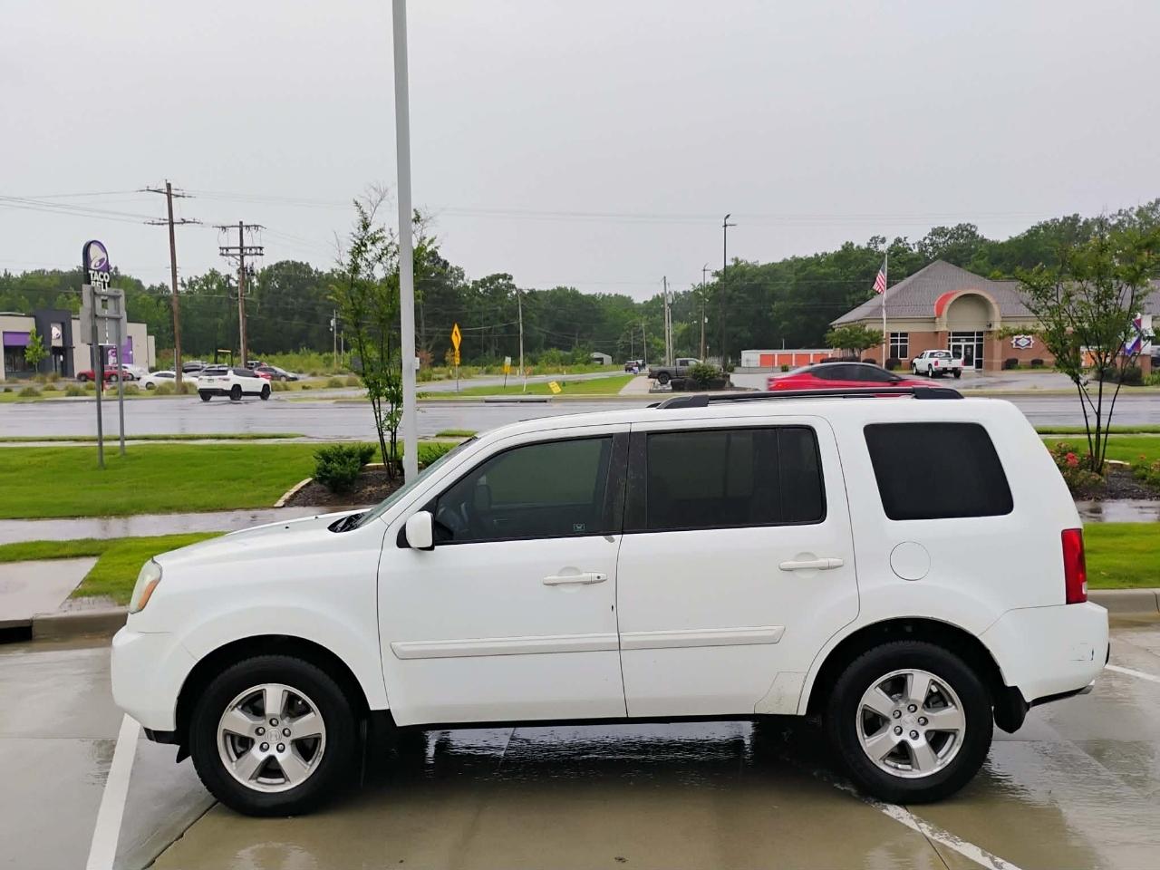 2011 Honda Pilot EX-L's photo