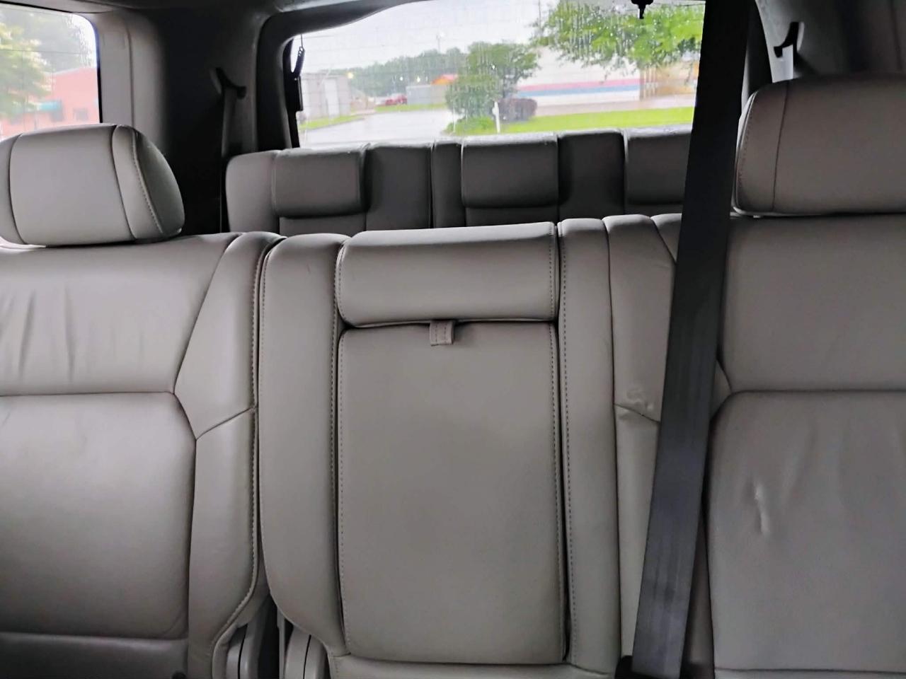 Honda Pilot 2WD 4dr EX-L 2011