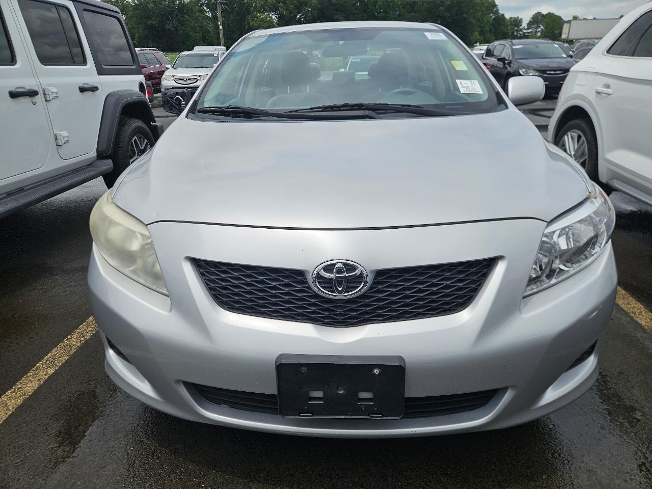 Toyota Corolla 4dr Sdn Man (Natl) 2010
