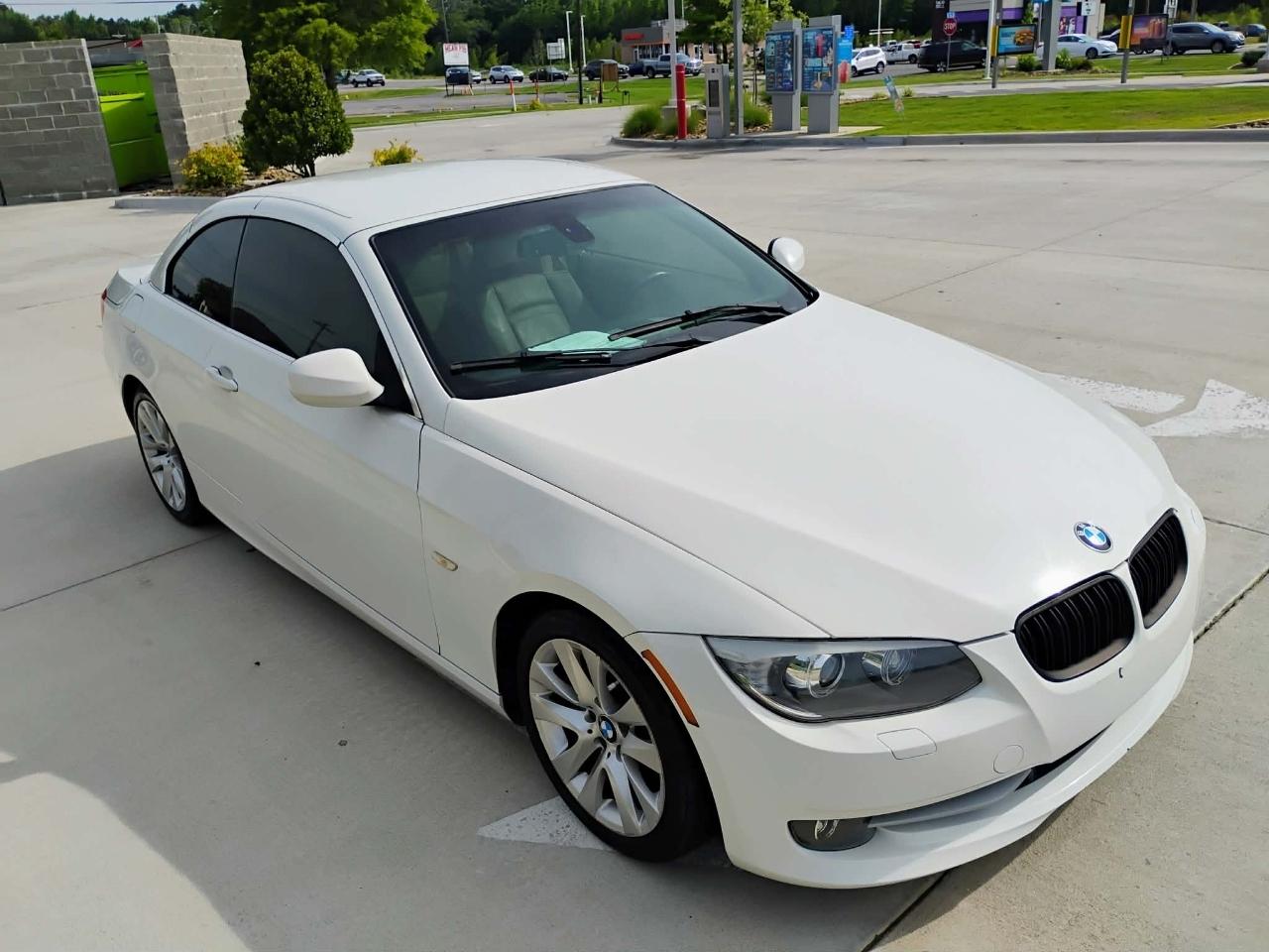BMW 3 Series 2dr Conv 328i SULEV 2011