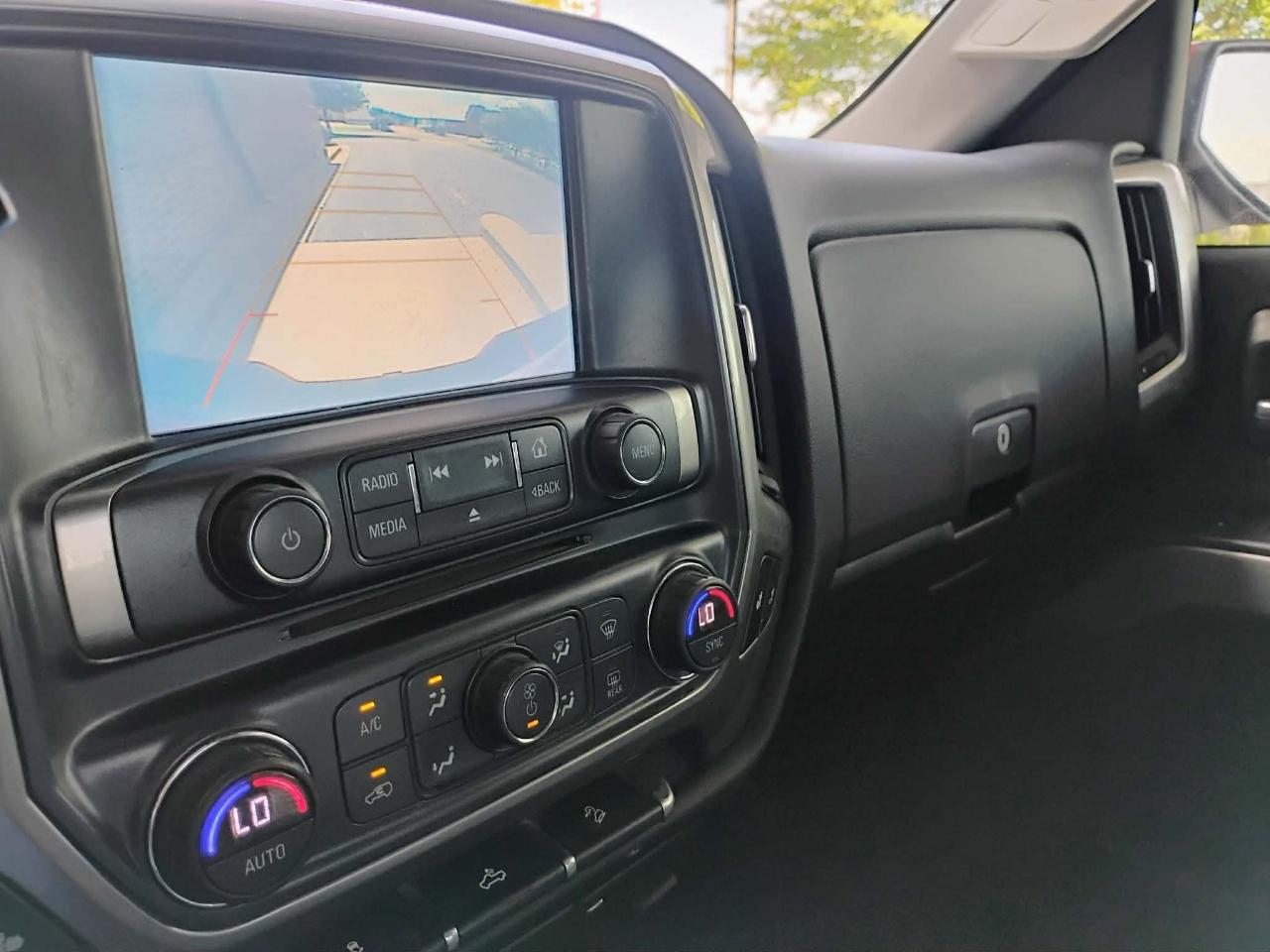 Chevrolet Silverado 1500 4WD Crew Cab 143.5" LT w/2LT 2018