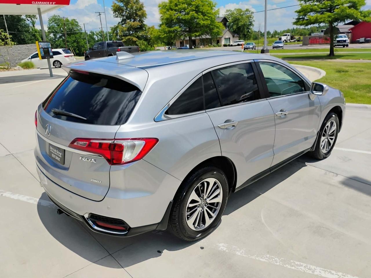 Acura RDX AWD w/Advance Pkg 2017
