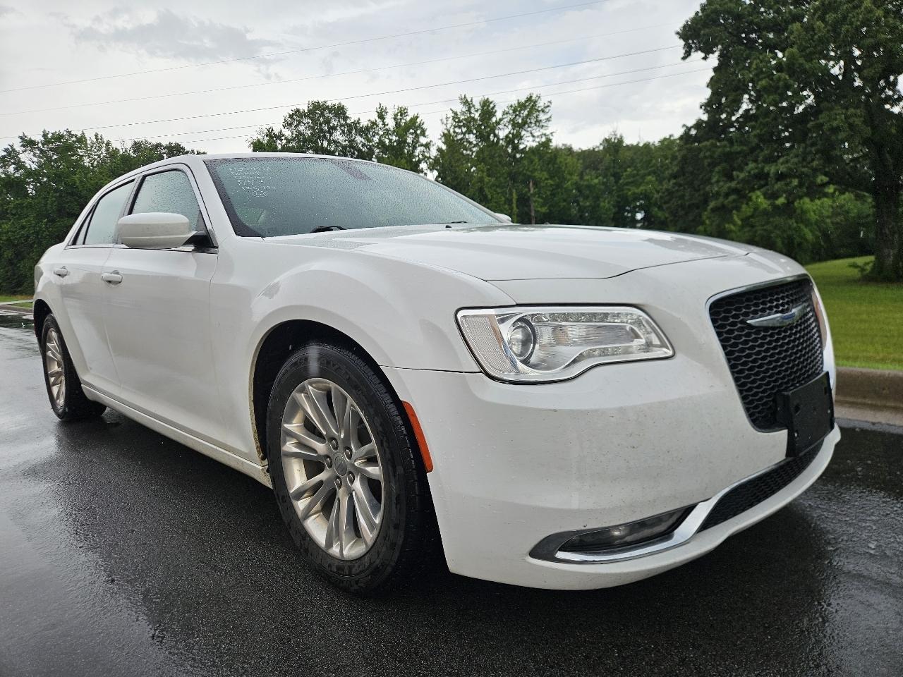 Chrysler 300 Limited RWD 2017