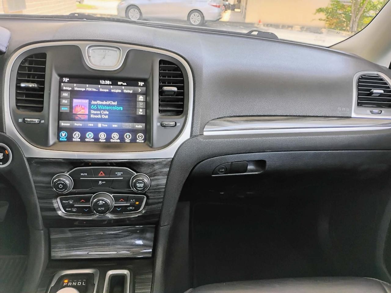 Chrysler 300 Limited RWD 2017
