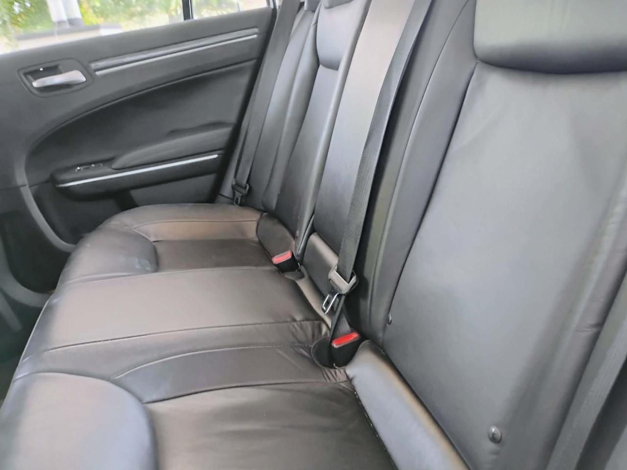 Chrysler 300 Limited RWD 2017