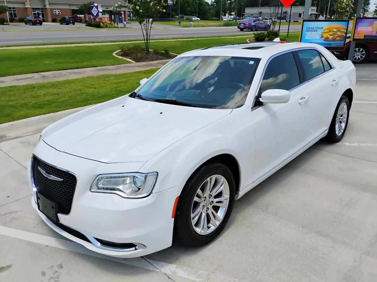 Chrysler 300 Limited RWD 2017