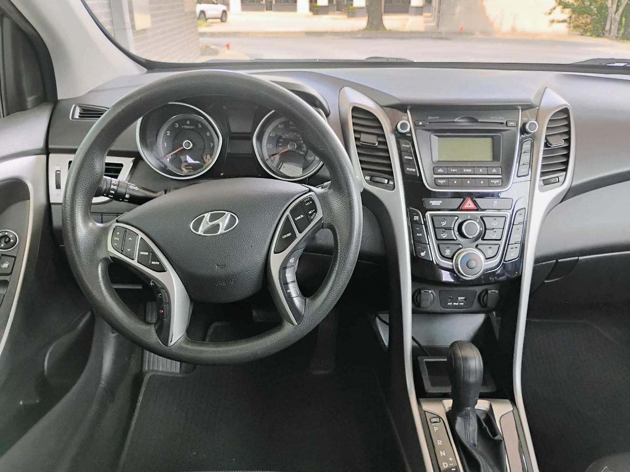 Hyundai Elantra GT 5dr HB Auto 2015