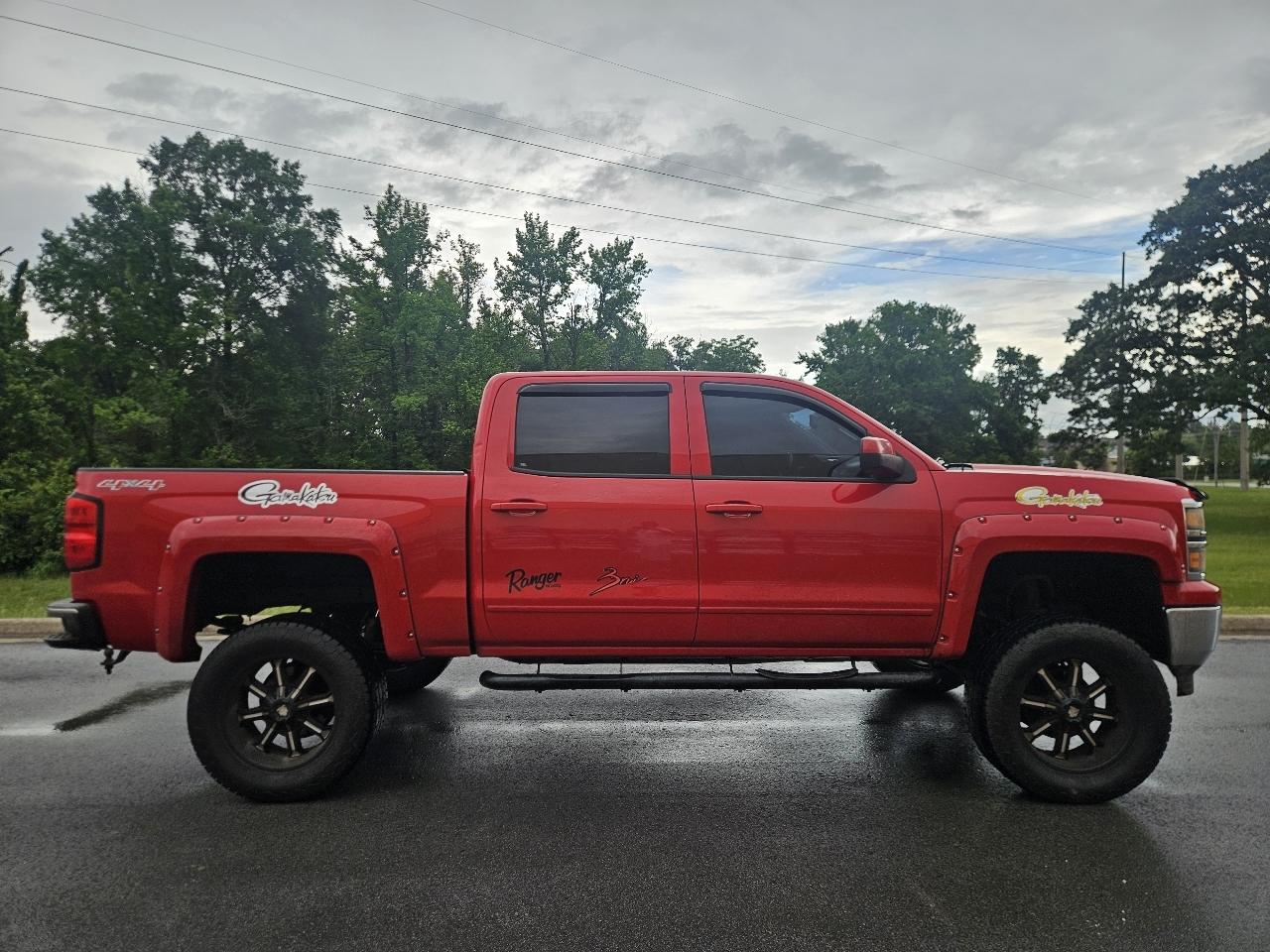 Chevrolet Silverado 1500 4WD Crew Cab 143.5" LT w/1LT 2015