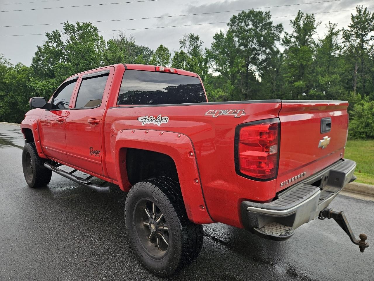 Chevrolet Silverado 1500 4WD Crew Cab 143.5" LT w/1LT 2015