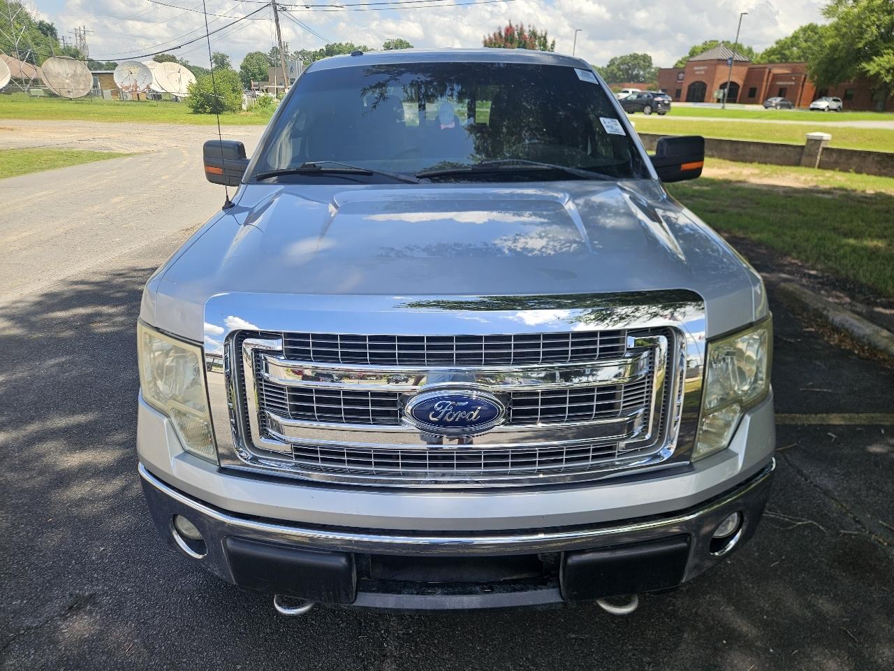 Ford F-150 4WD SuperCrew 139" XLT 2013