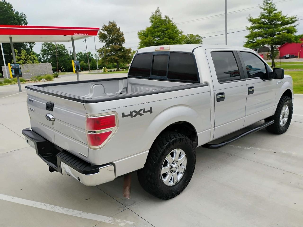 Ford F-150 4WD SuperCrew 139" XLT 2013