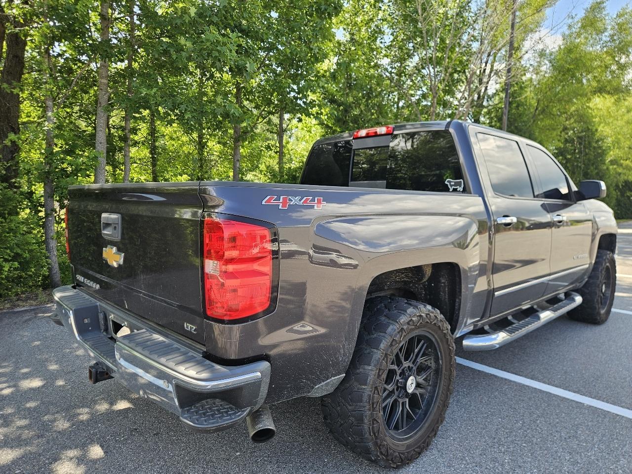 Chevrolet Silverado 1500 4WD Crew Cab 143.5" LTZ w/1LZ 2014
