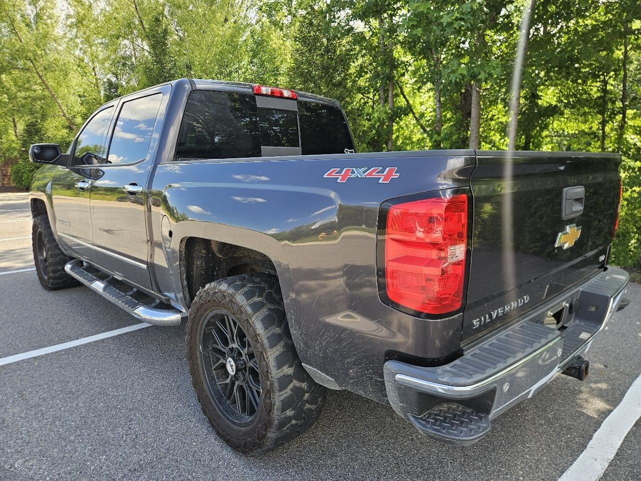 Chevrolet Silverado 1500 4WD Crew Cab 143.5" LTZ w/1LZ 2014