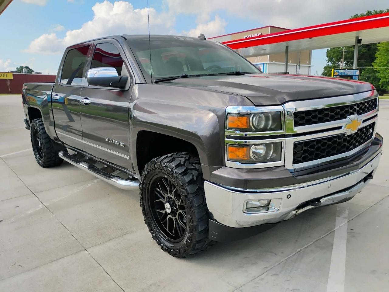 2014 Chevrolet Silverado 1500 4WD Crew Cab 143.5" LTZ w/1LZ