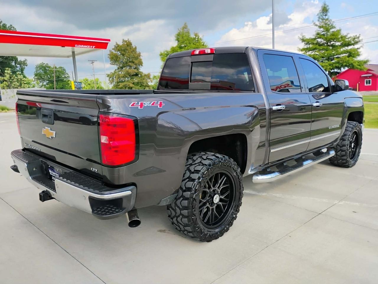 Chevrolet Silverado 1500 4WD Crew Cab 143.5" LTZ w/1LZ 2014