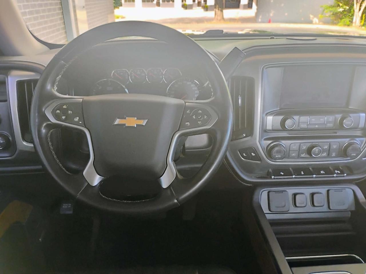 Chevrolet Silverado 1500 4WD Crew Cab 143.5" LTZ w/1LZ 2014