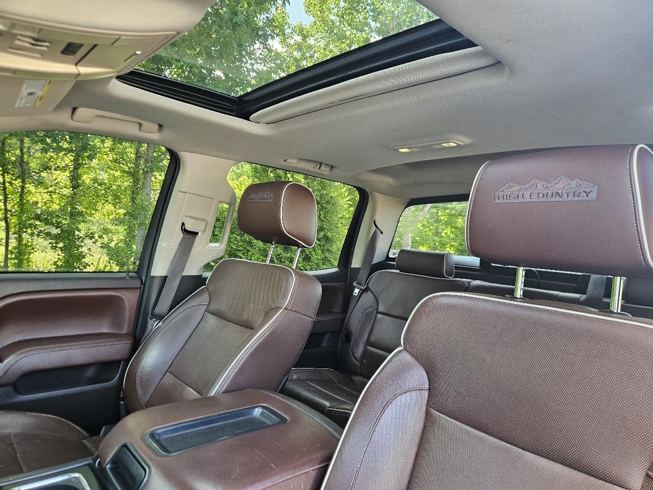 Chevrolet Silverado 1500 4WD Crew Cab 143.5" High Country 2014