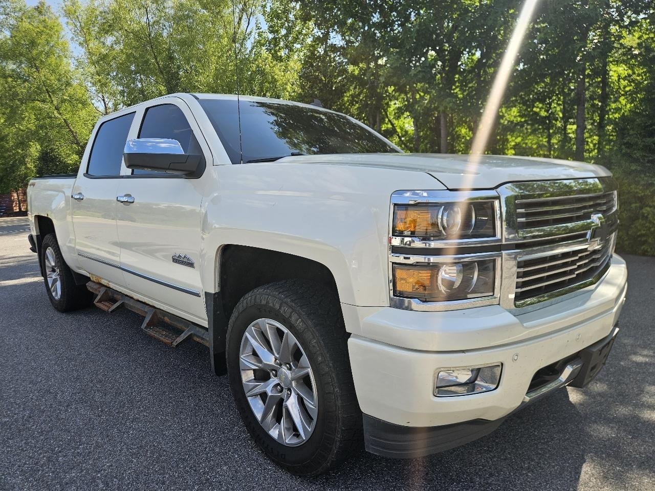 Chevrolet Silverado 1500 4WD Crew Cab 143.5" High Country 2014