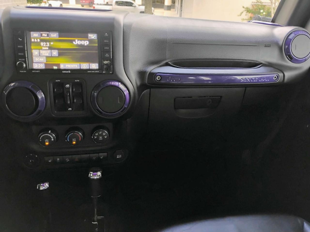 Jeep Wrangler Unlimited 4WD 4dr Sahara 2016