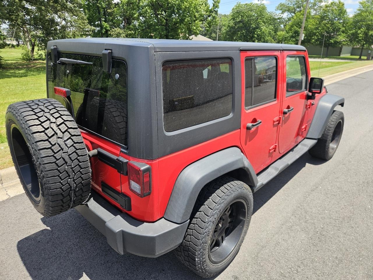 Jeep Wrangler Unlimited 4WD 4dr Sport 2015
