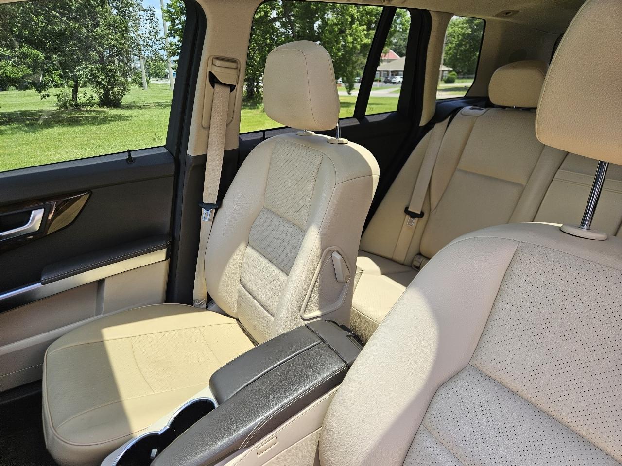 Mercedes-Benz GLK-Class RWD 4dr GLK 350 2013