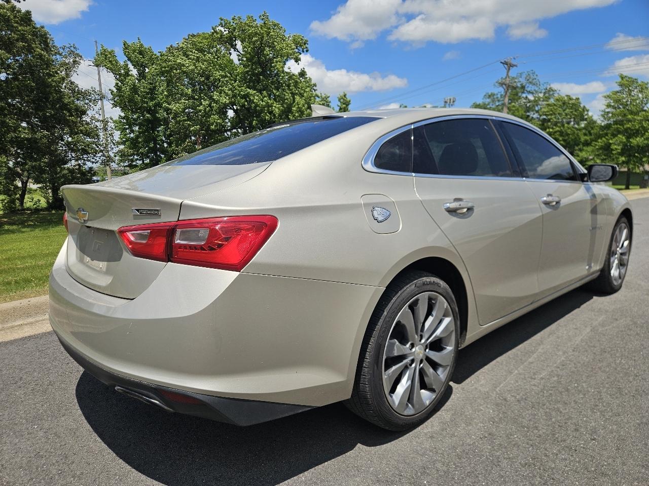 Chevrolet Malibu 4dr Sdn Premier w/2LZ 2016