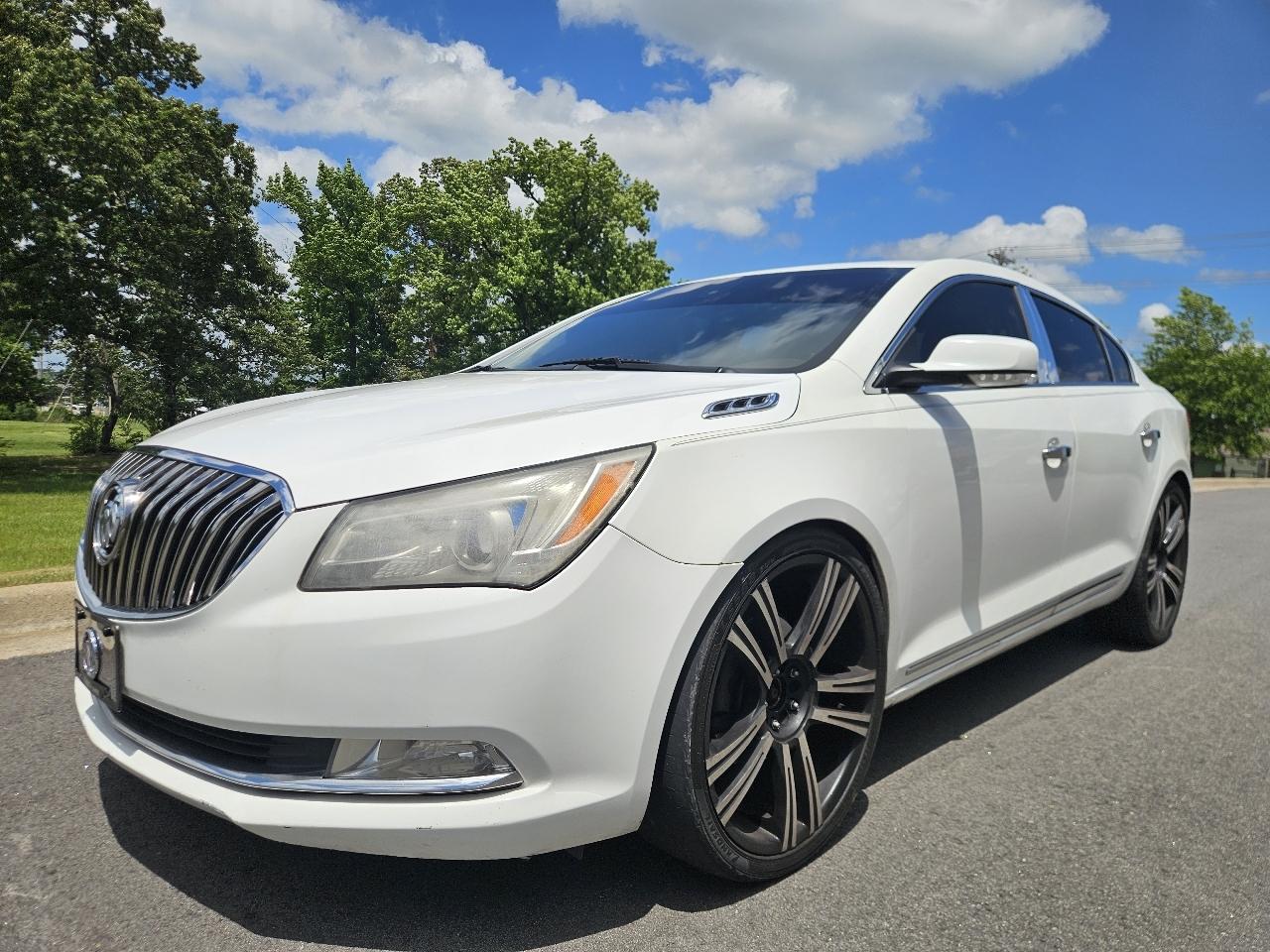 Buick LaCrosse 4dr Sdn Leather FWD 2015