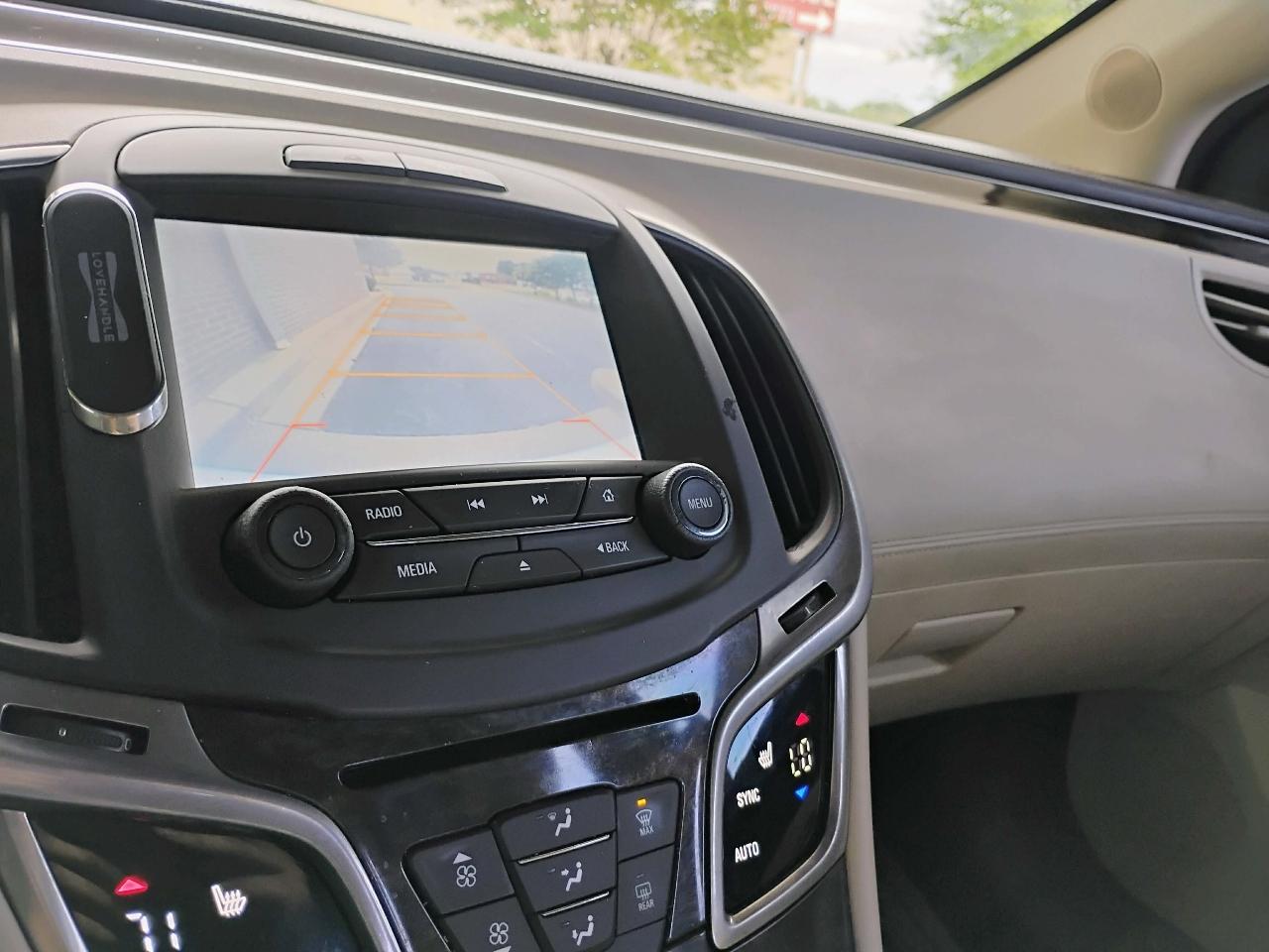 Buick LaCrosse 4dr Sdn Leather FWD 2015