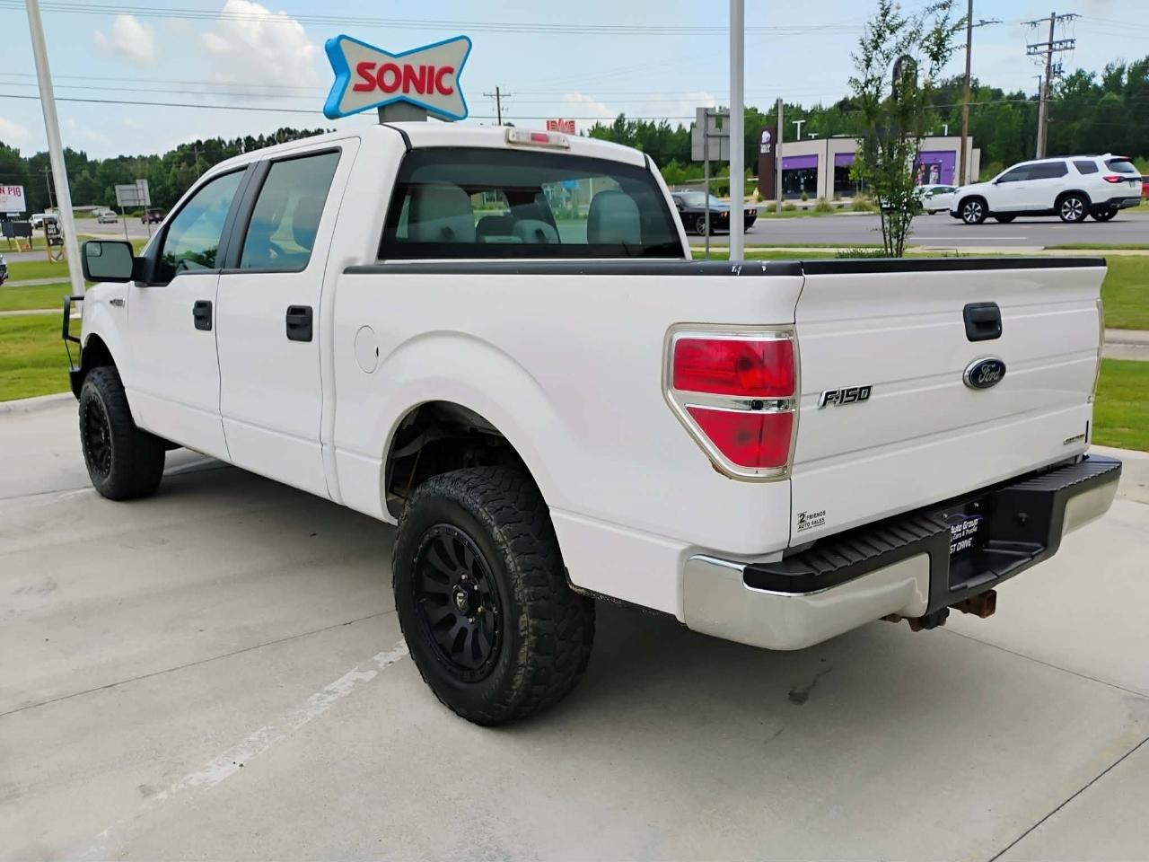 Ford F-150 4WD SuperCrew 139" XLT 2014