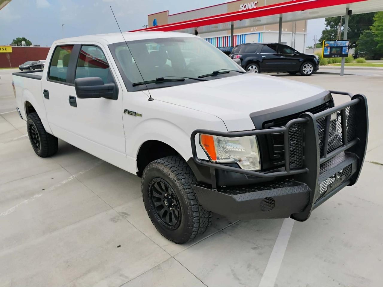 Ford F-150 4WD SuperCrew 139" XLT 2014