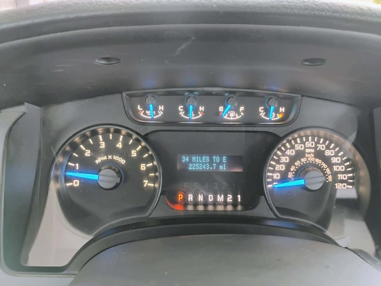 Ford F-150 4WD SuperCrew 139" XLT 2014