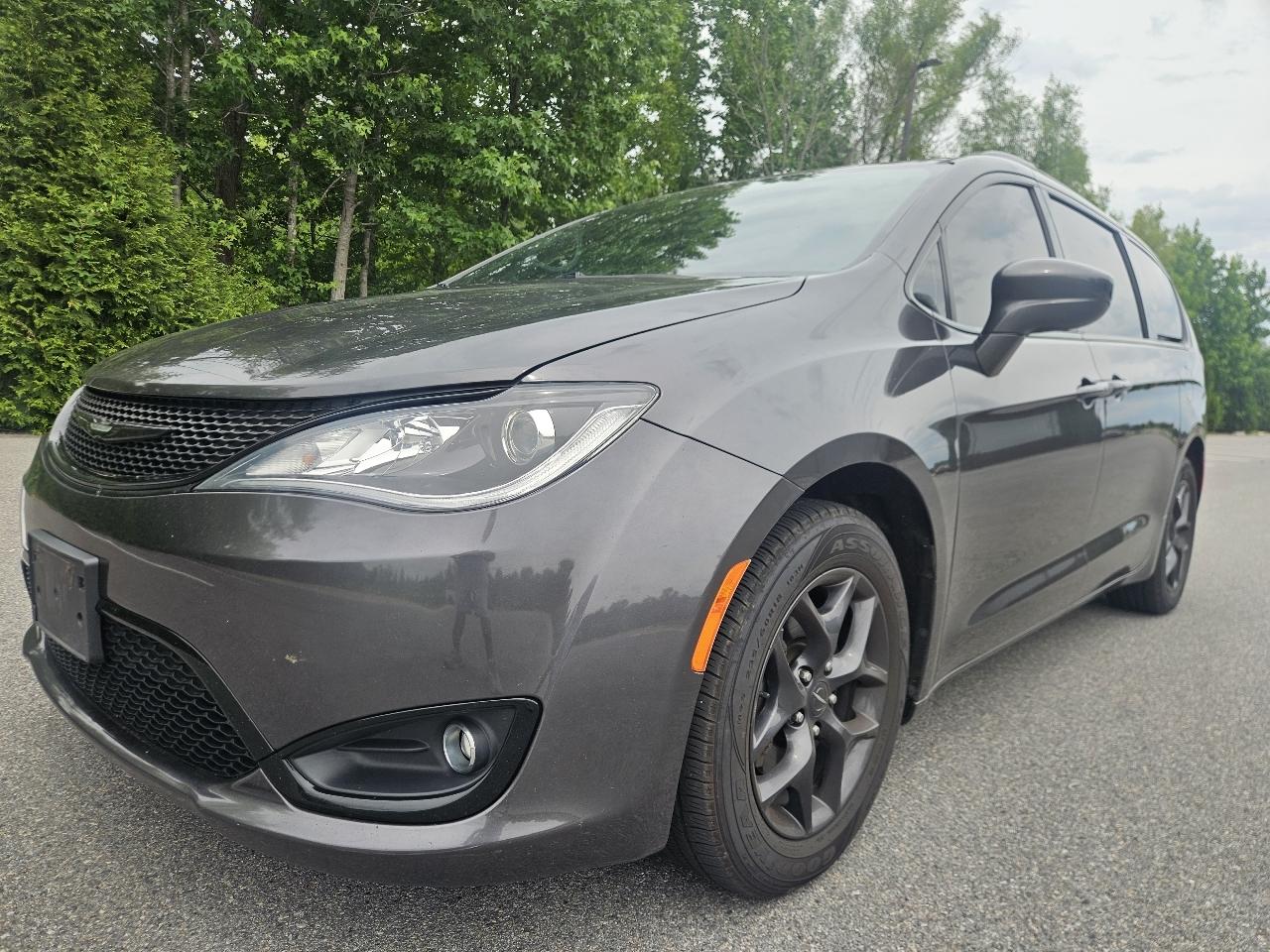Chrysler Pacifica Touring L Plus FWD 2018