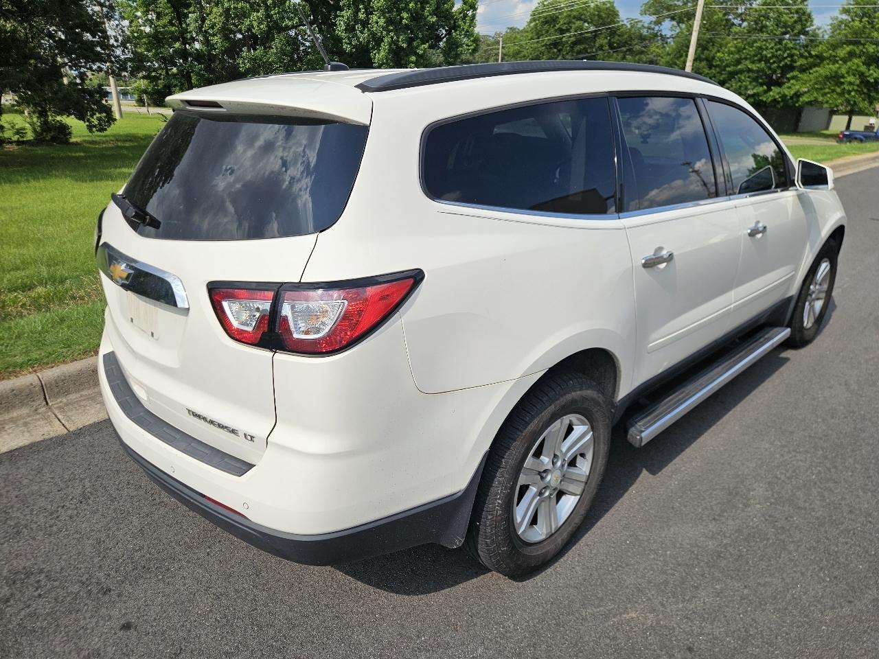 Chevrolet Traverse FWD 4dr LT w/2LT 2014