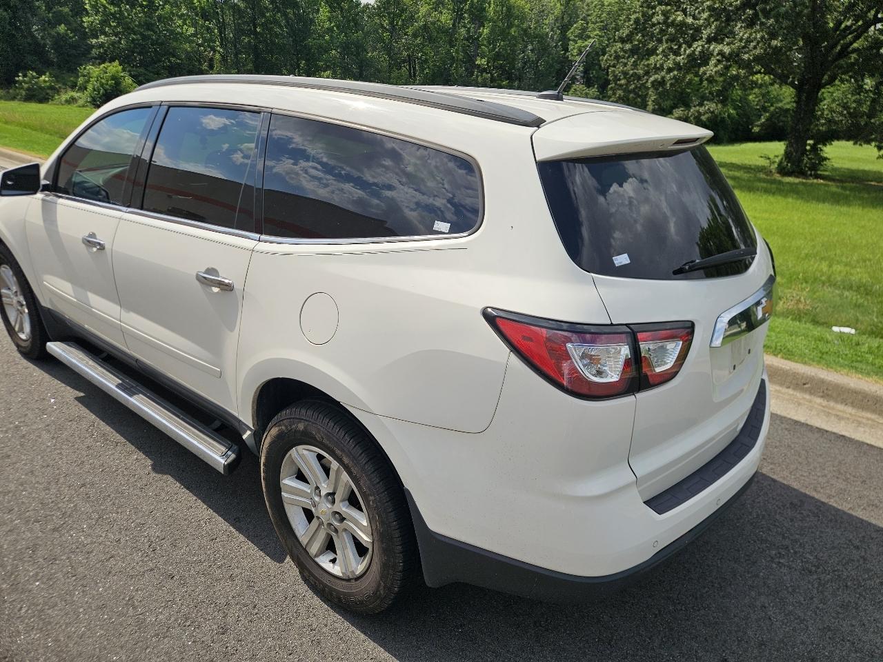 Chevrolet Traverse FWD 4dr LT w/2LT 2014