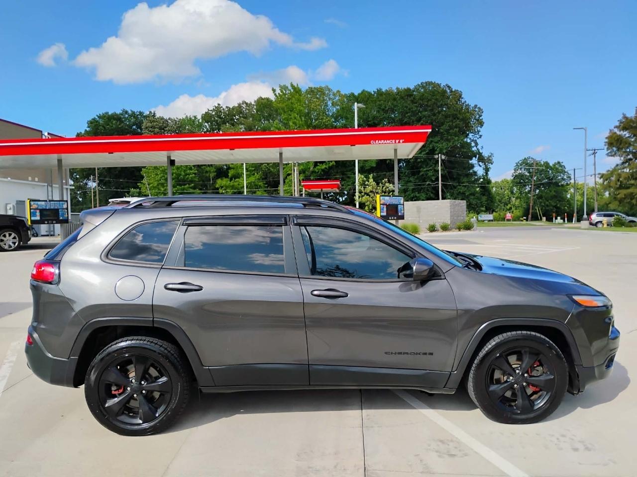 Jeep Cherokee FWD 4dr Altitude *Ltd Avail* 2016