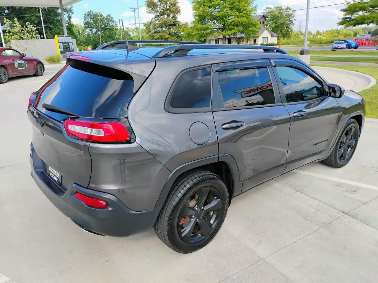Jeep Cherokee FWD 4dr Altitude *Ltd Avail* 2016
