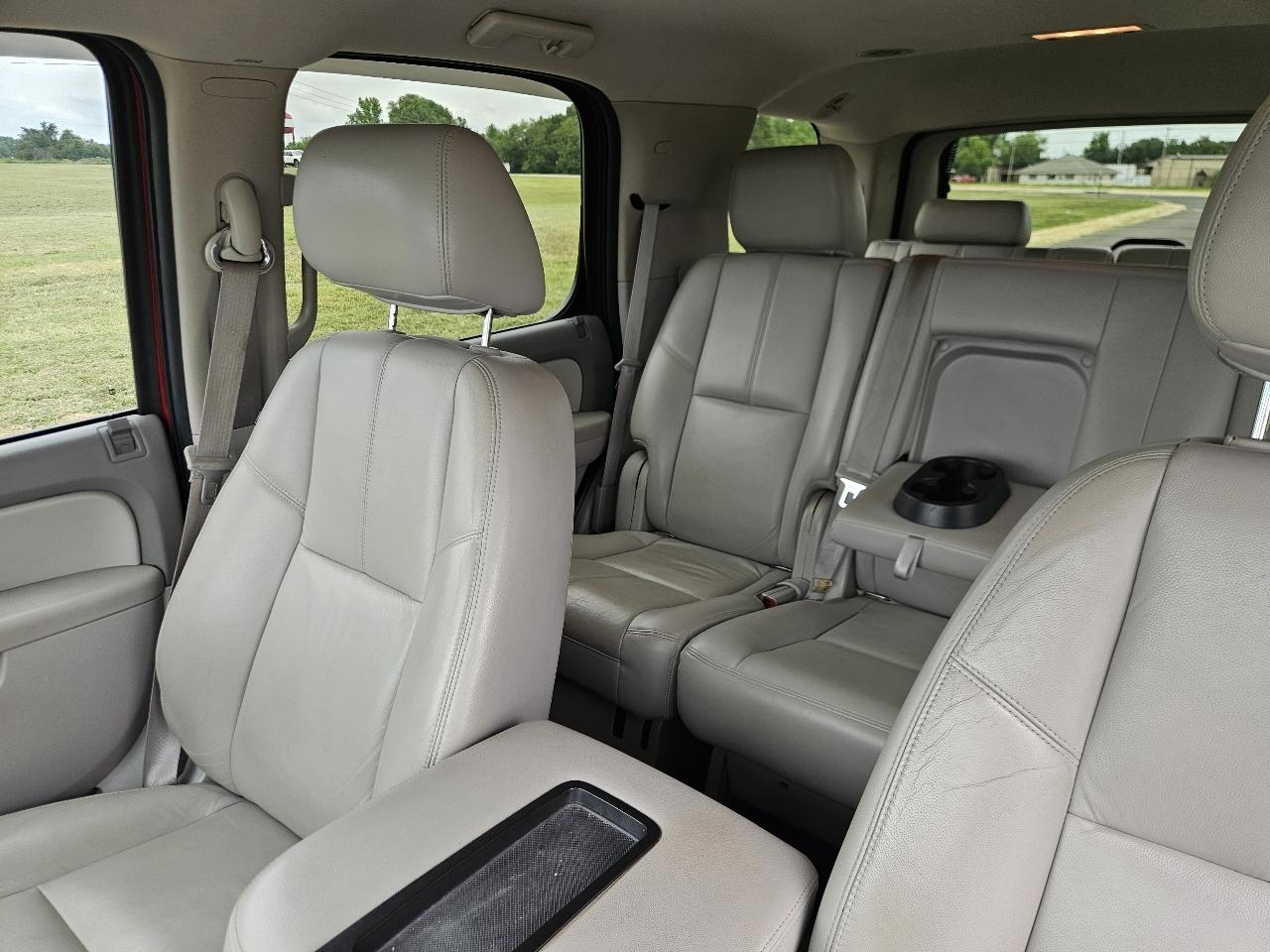 GMC Yukon 2WD 4dr SLT 2014