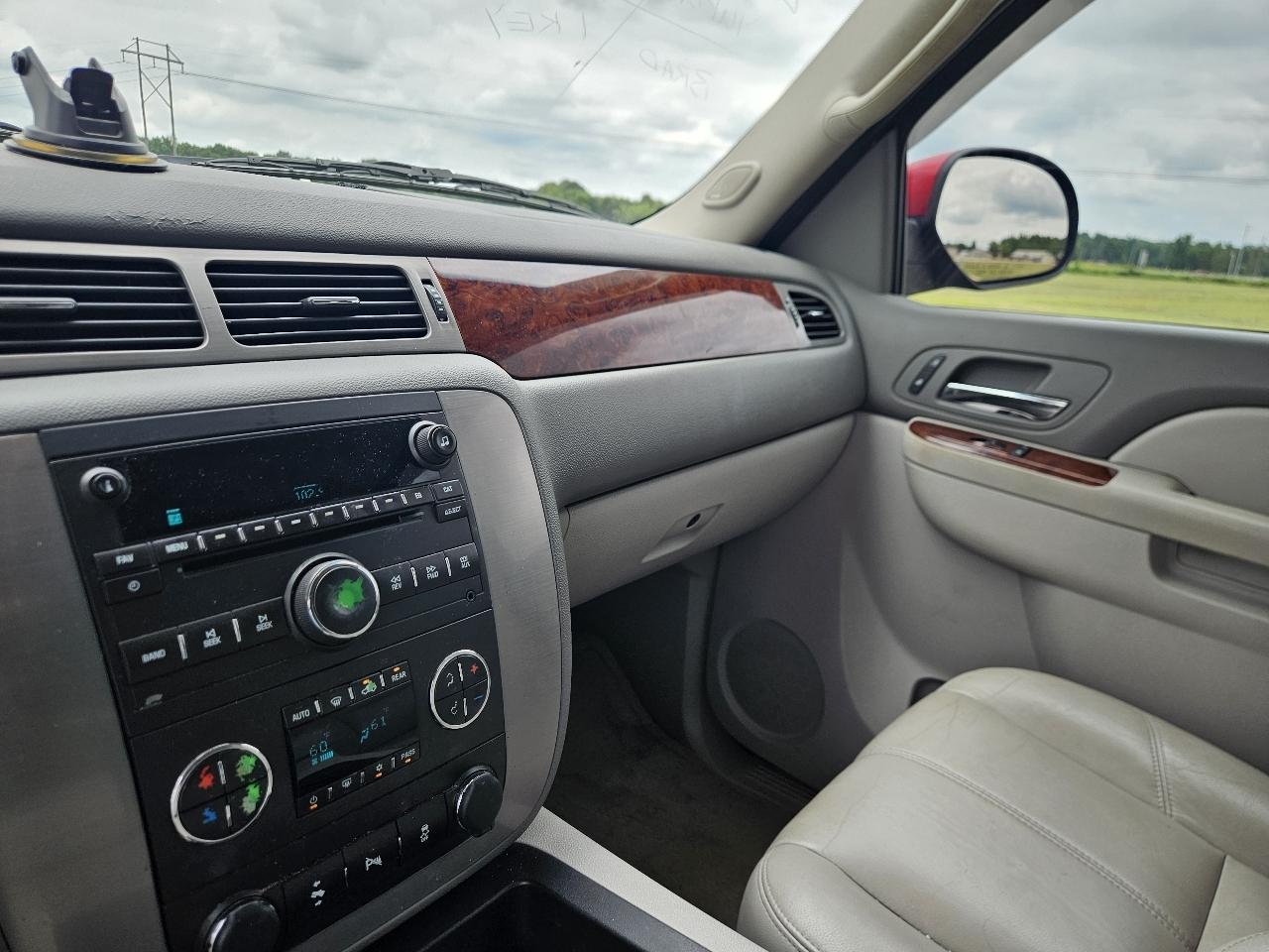 GMC Yukon 2WD 4dr SLT 2014