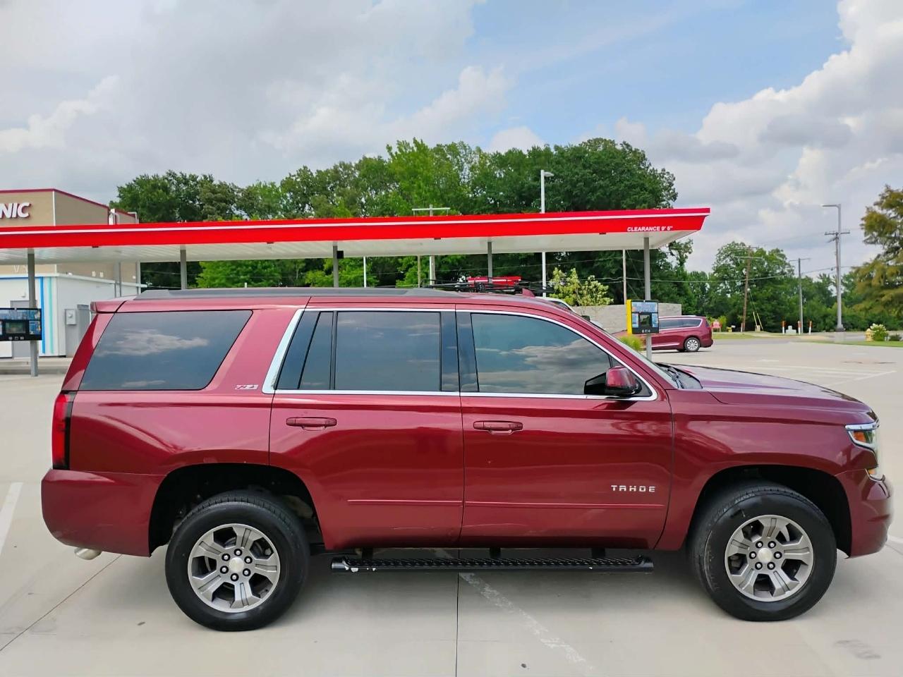 Chevrolet Tahoe Z71 4D SUV 4WD 2017