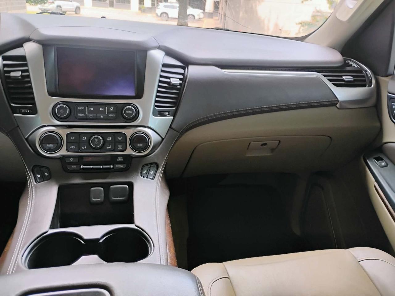 Chevrolet Tahoe Z71 4D SUV 4WD 2017