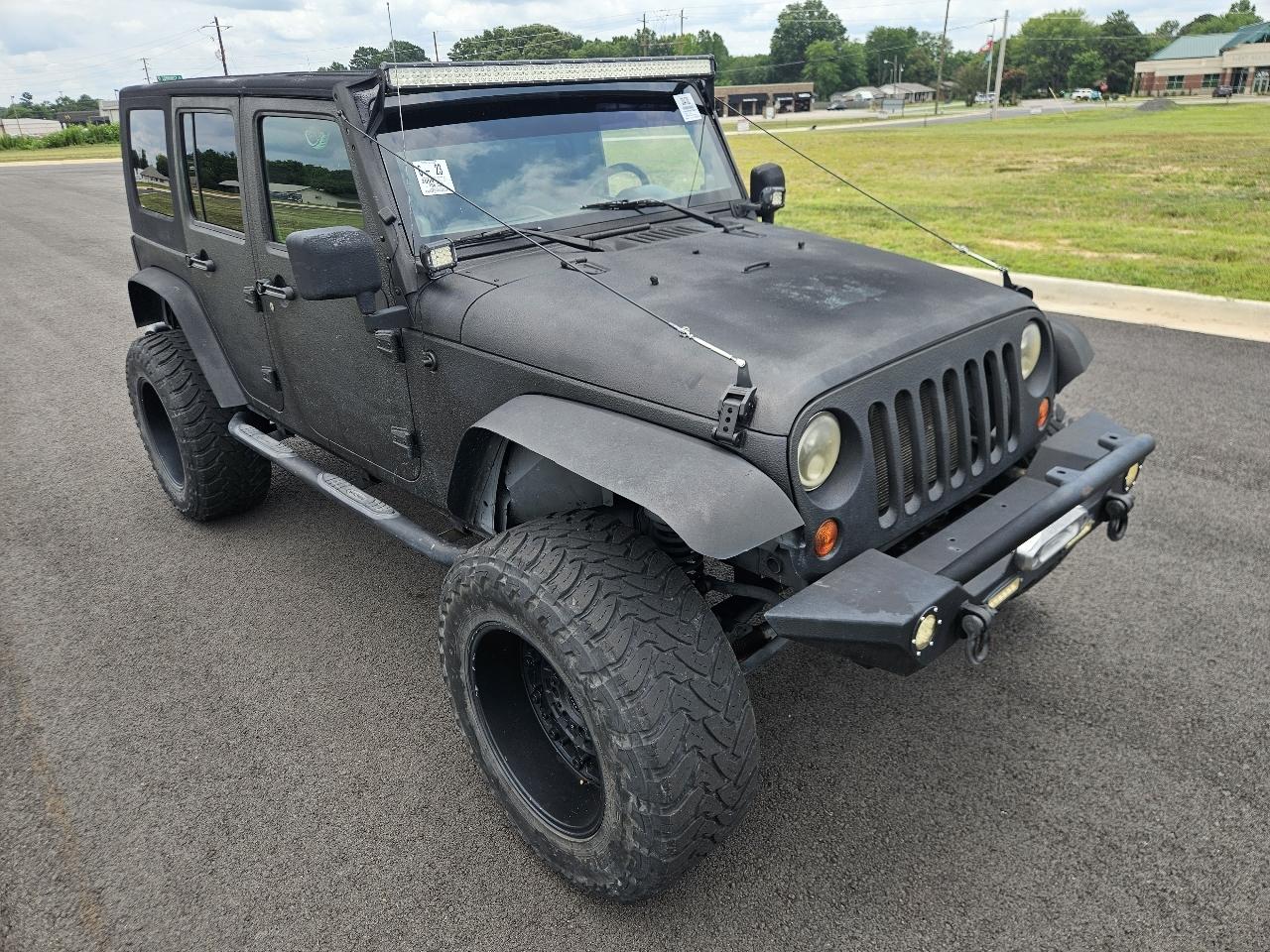 Jeep Wrangler Unlimited 4WD 4dr X 2009