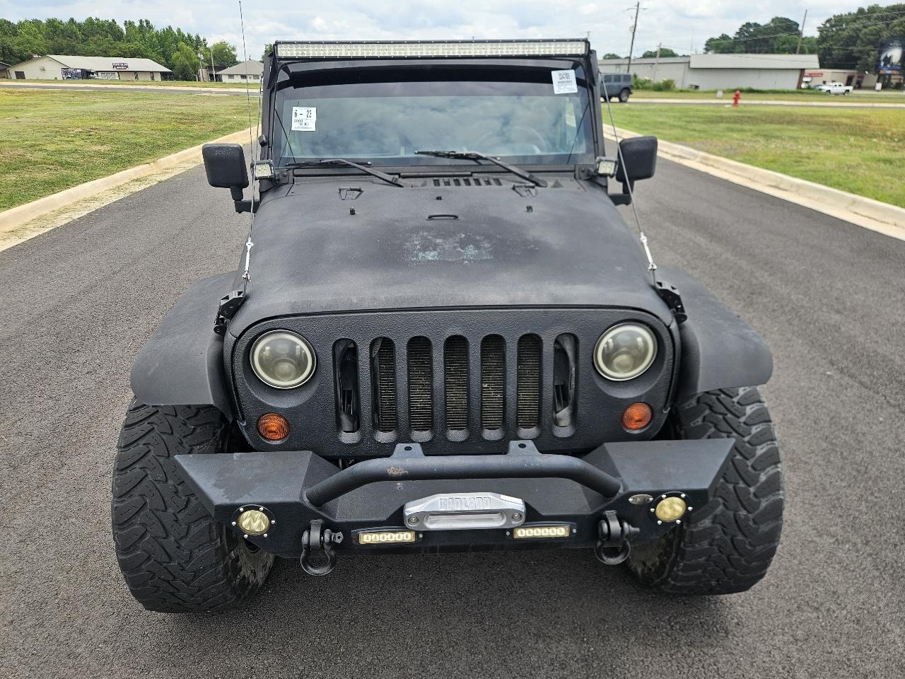 Jeep Wrangler Unlimited 4WD 4dr X 2009