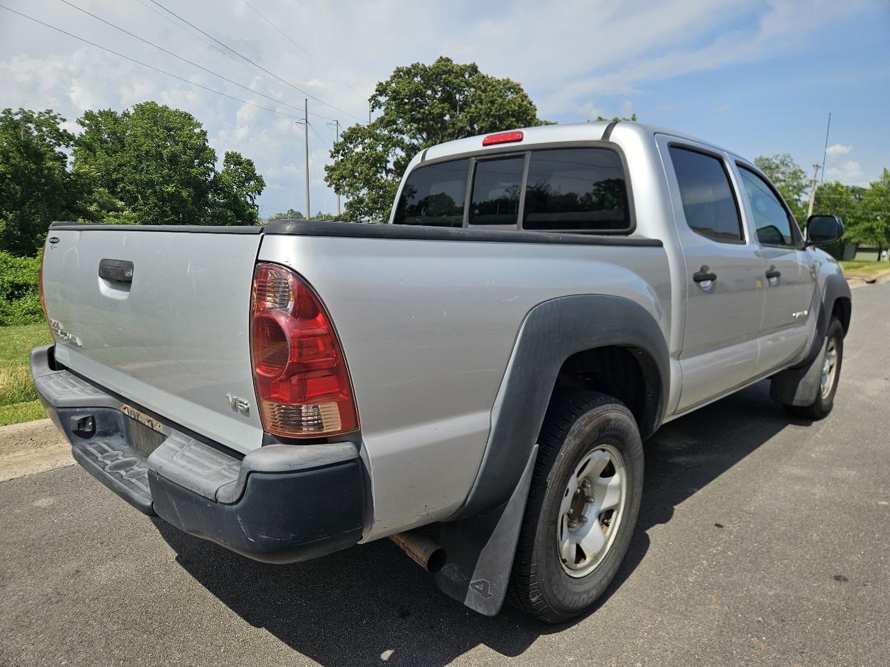 Toyota Tacoma 4WD Double Cab V6 MT (Natl) 2013