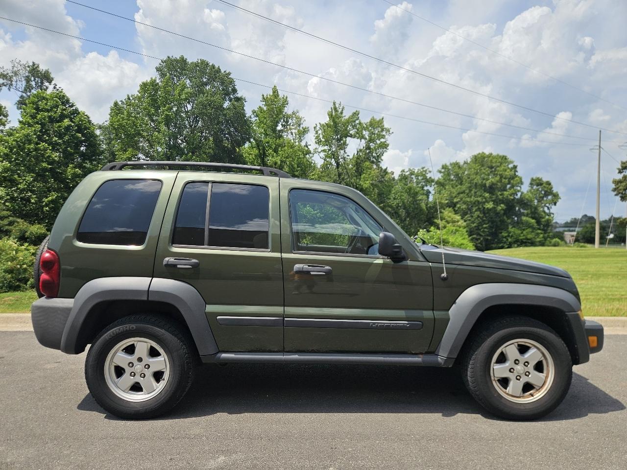 Jeep Liberty 4dr Sport 4WD 2006