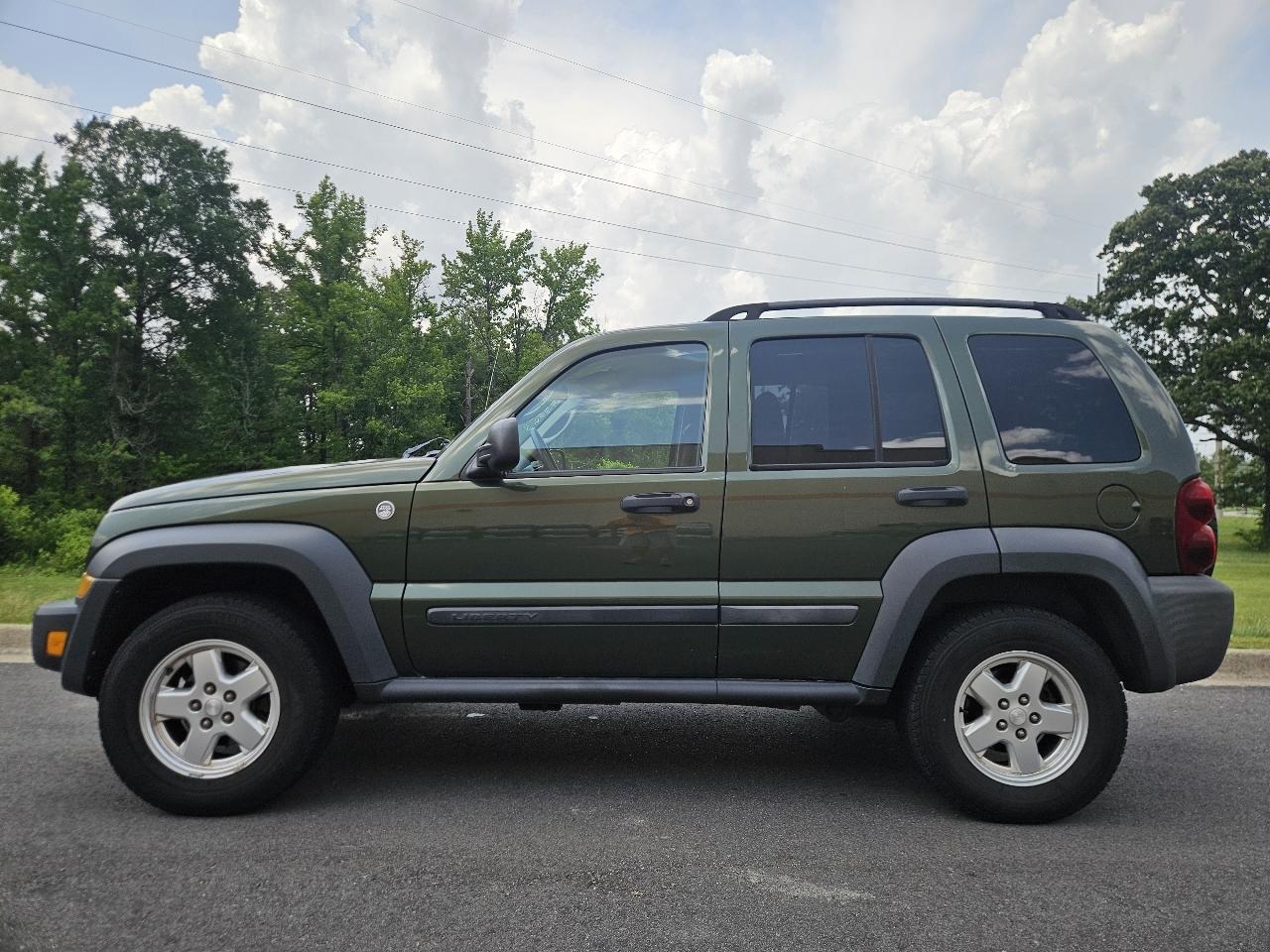 Jeep Liberty 4dr Sport 4WD 2006