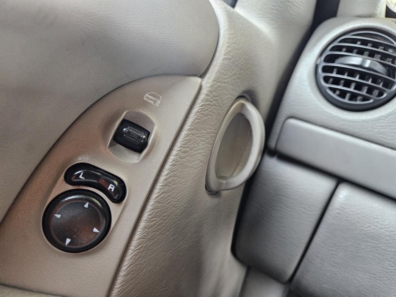 Jeep Liberty 4dr Sport 4WD 2006
